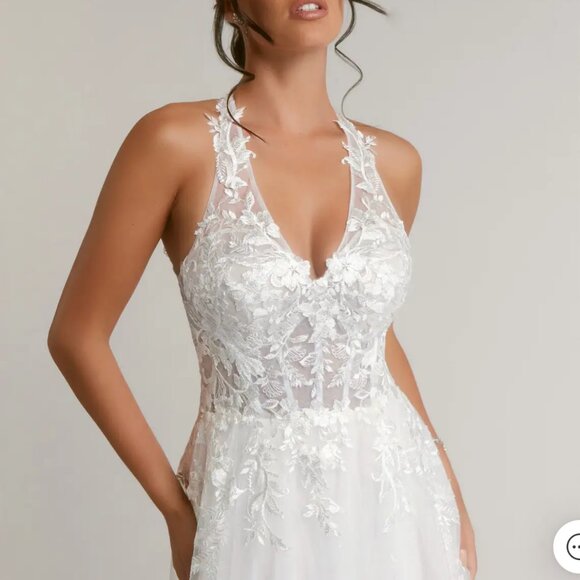 Azazie Dysis Diamond White A-Line Halter Sequins Tulle Wedding Dress - Picture 4 of 15